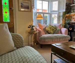 Customer Photos: Helmsley Snuggler in Andrew Moss Old Rose with Sofa in Cloth 21 Spring Twig Grass