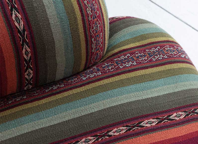 Holmfirth Chair in Peruvian homespun fabric 12 Patabamba Detail