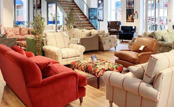 Take a virtual tour of our Bury St Edmunds sofa showroom