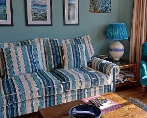 Aldingbourne 3 Seater Sofa in William Yeoward Almacan Chalco Ocean