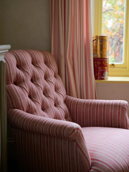 From bold statements to timeless comfort. Discover your perfect handmade armchair.