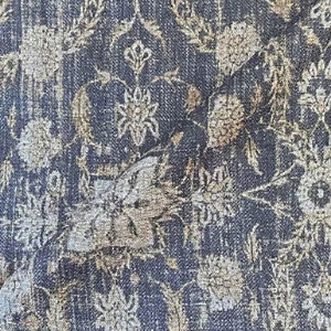 Spill Resistant V&A Regal Arabesque: Pitch