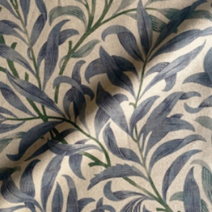 Spill Resistant V&A Willow Bough Large: Duck Egg