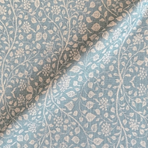 Spill Resistant RHS Gertrude Jekyll Small Trailing Vine: Duck Egg