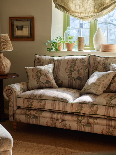 Every detail is yours to choose. We make sofas as individual as you.