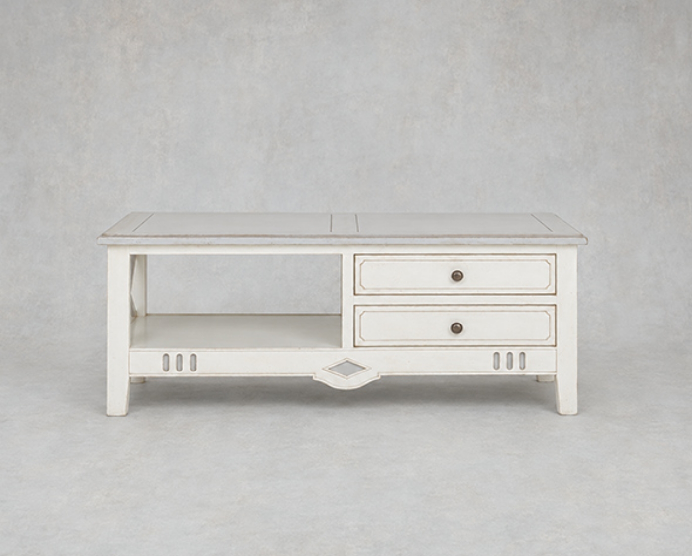 Outlet: Kielder rectangular coffee table in Cherry wood