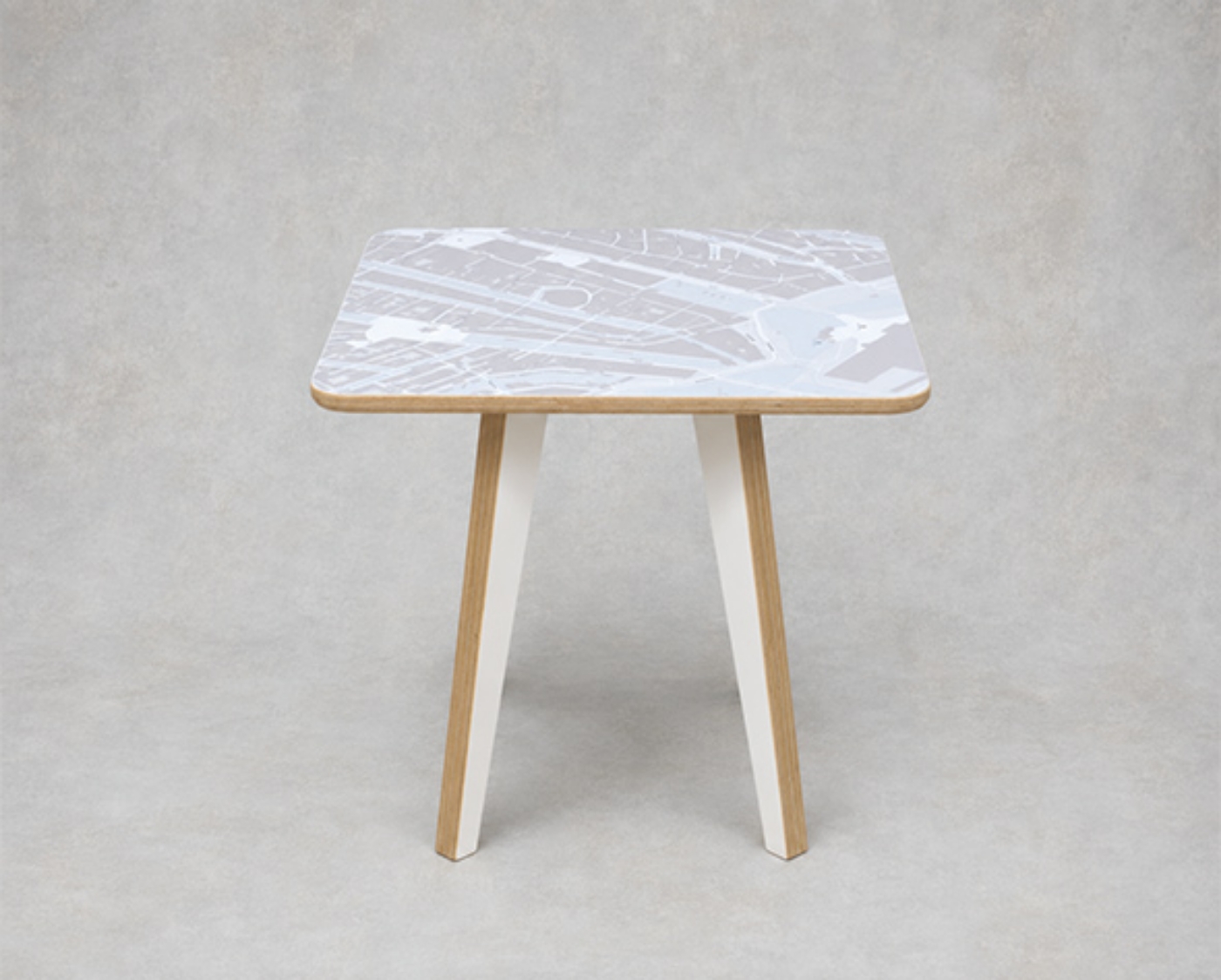 Outlet Harrogate: Square Map side table