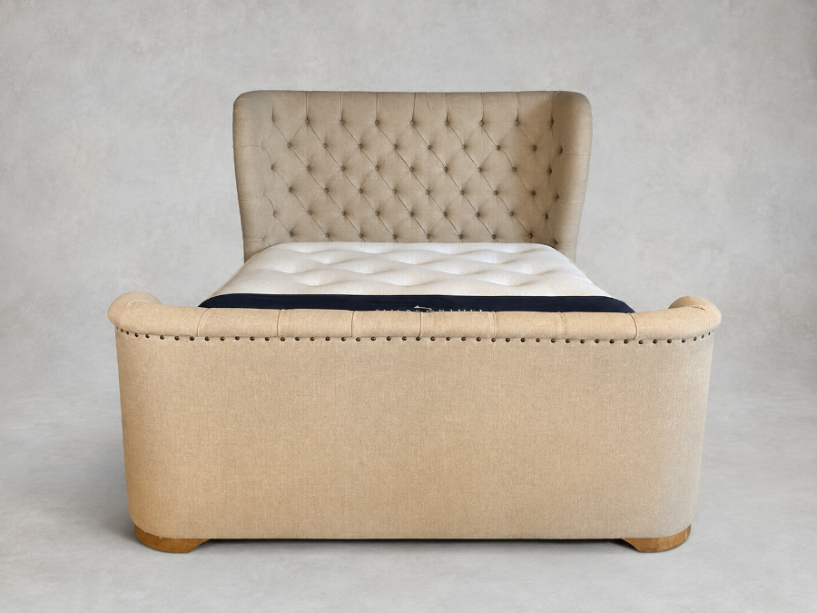 Outlet Manchester: Rouen King Bed Frame in Hawes Linen