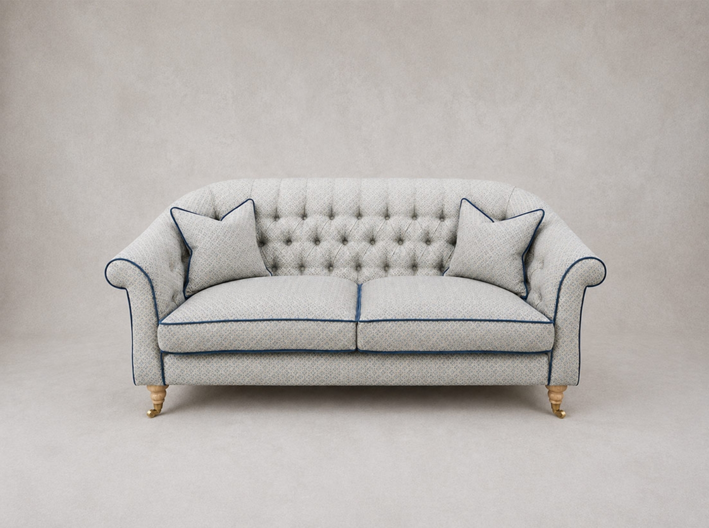Outlet West Sussex: Abbotsbury-3-seater-sofa-in-Sussex-Tile-Mist