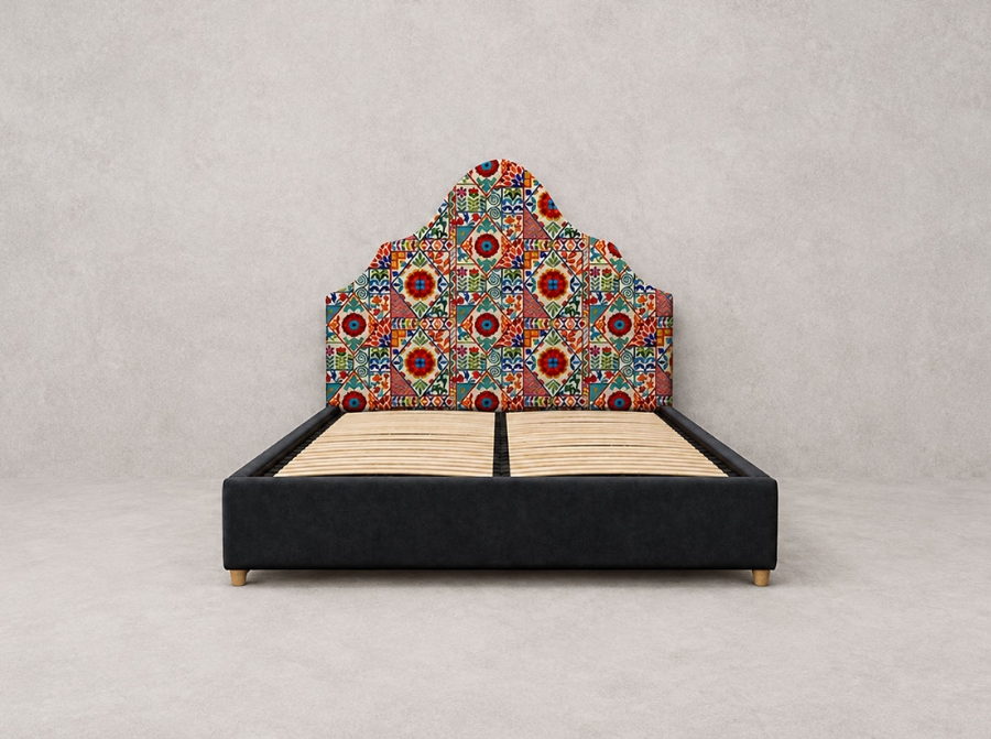 Outlet West Sussex: Gothic king bed in Baker Lifestyle Kahlo & House Velvet Charcoal