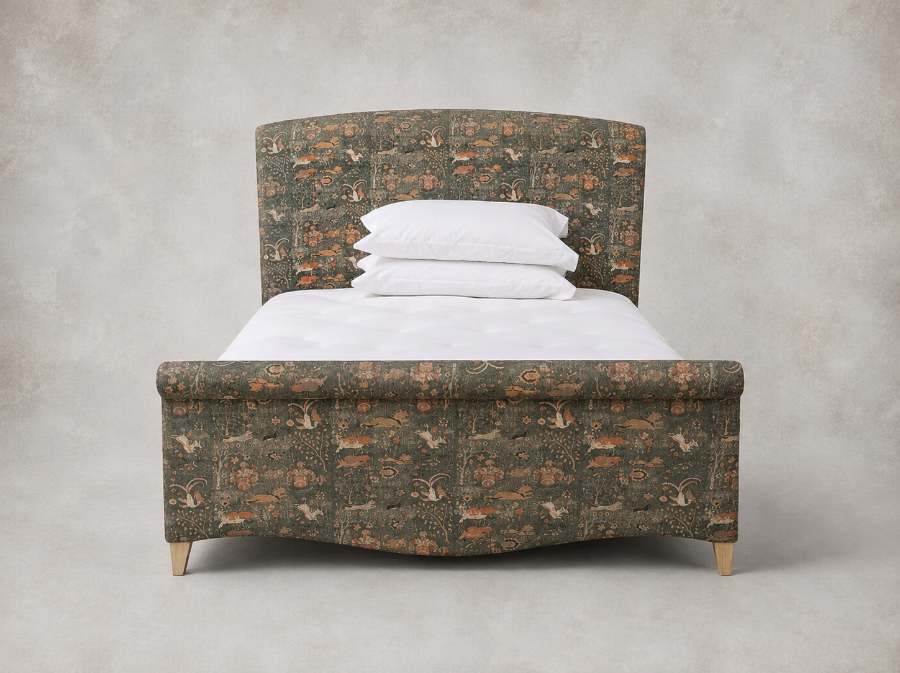 Outlet Henley-on-Thames: Arles king bed in V&A Indian Collection Lahore Dynasty Hunter