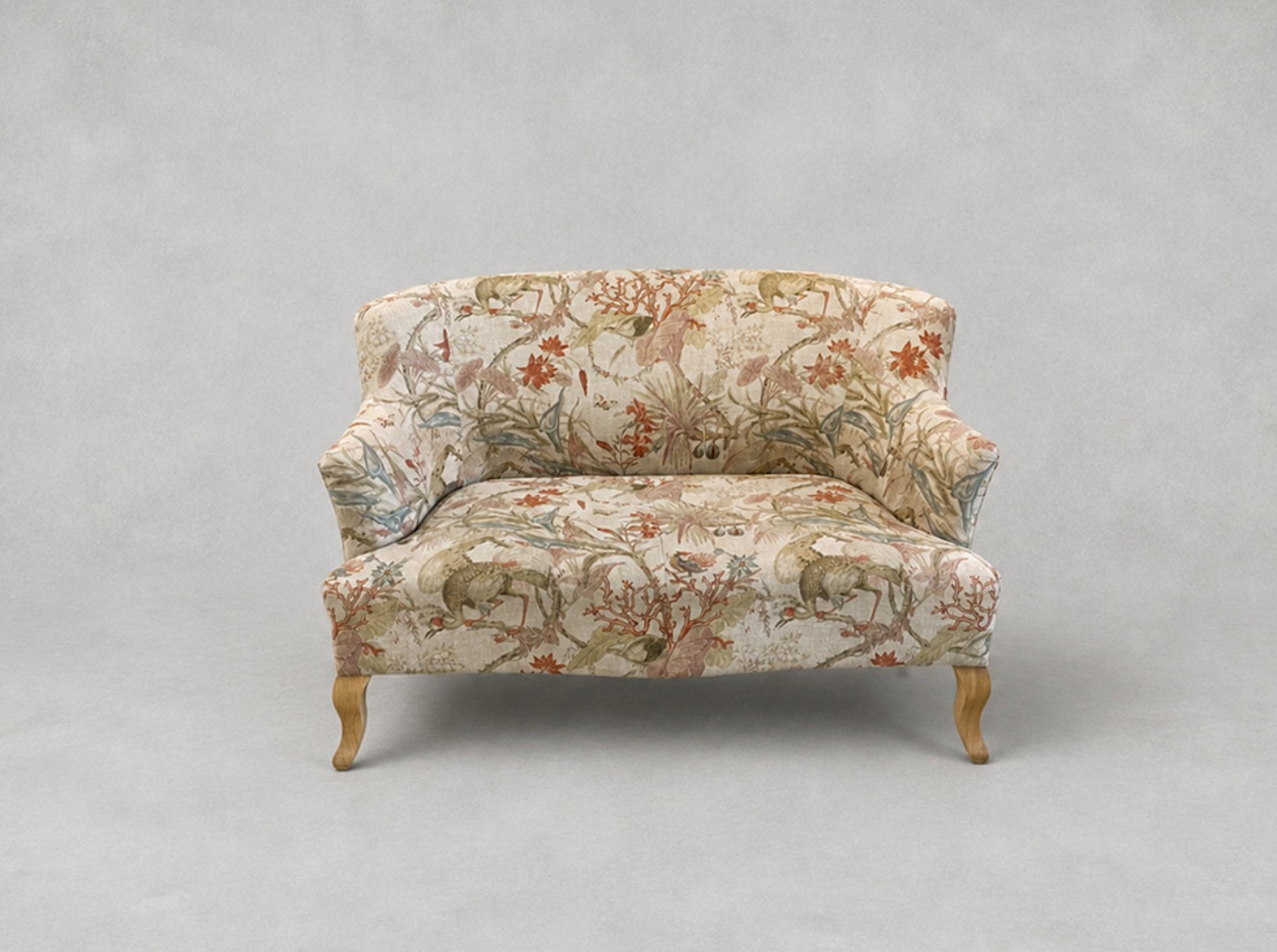 Outlet Manchester: Grassington 2 seater sofa in Floral Linen Lily Pad Vermillion