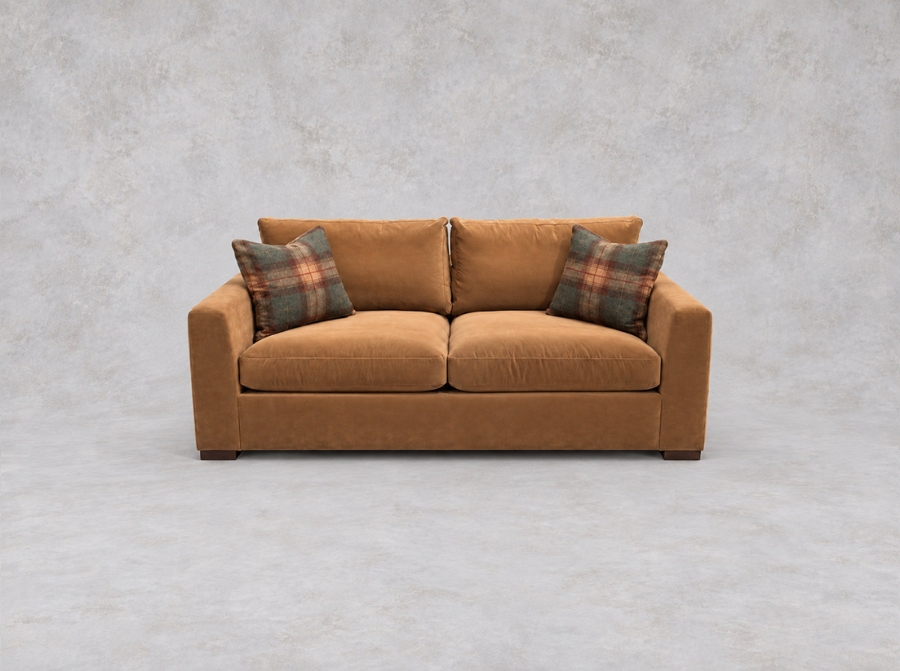 Outlet Salisbury: Wadenhoe 3 seater sofa bed in Linwood Omega Velvet Fallow