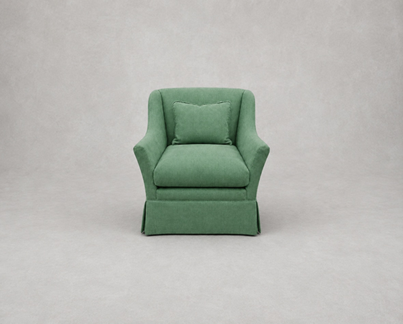 Outlet Tunbridge Wells: Cromer chair with Valance in Signature Plain Forest