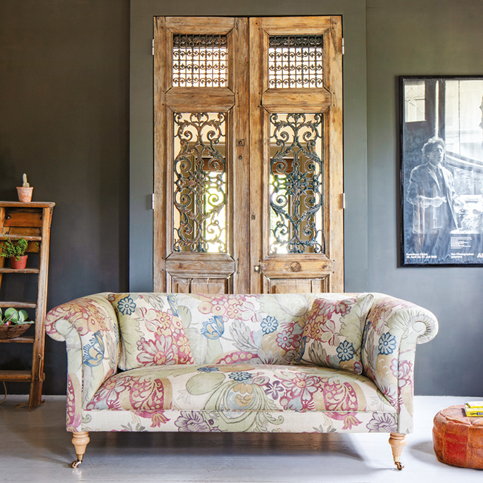 Kentwell Sofa in clever matt fabric