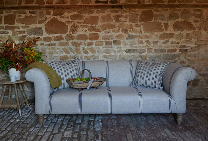The simplified Chesterfield sofa