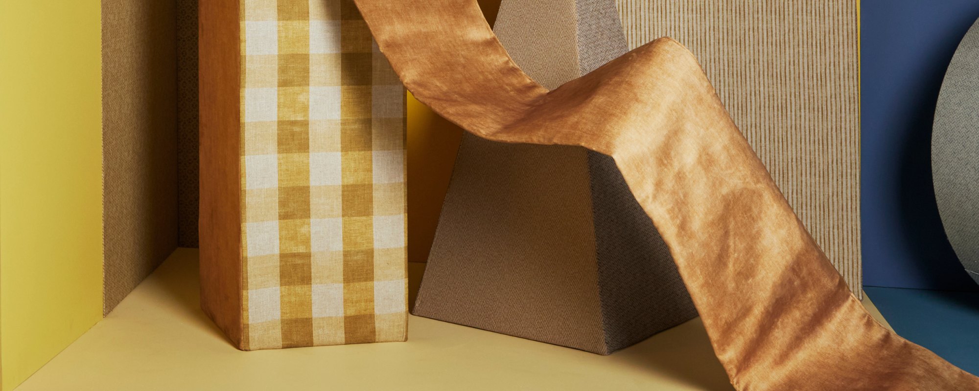 Sofas & Stuff - Hello, yellow